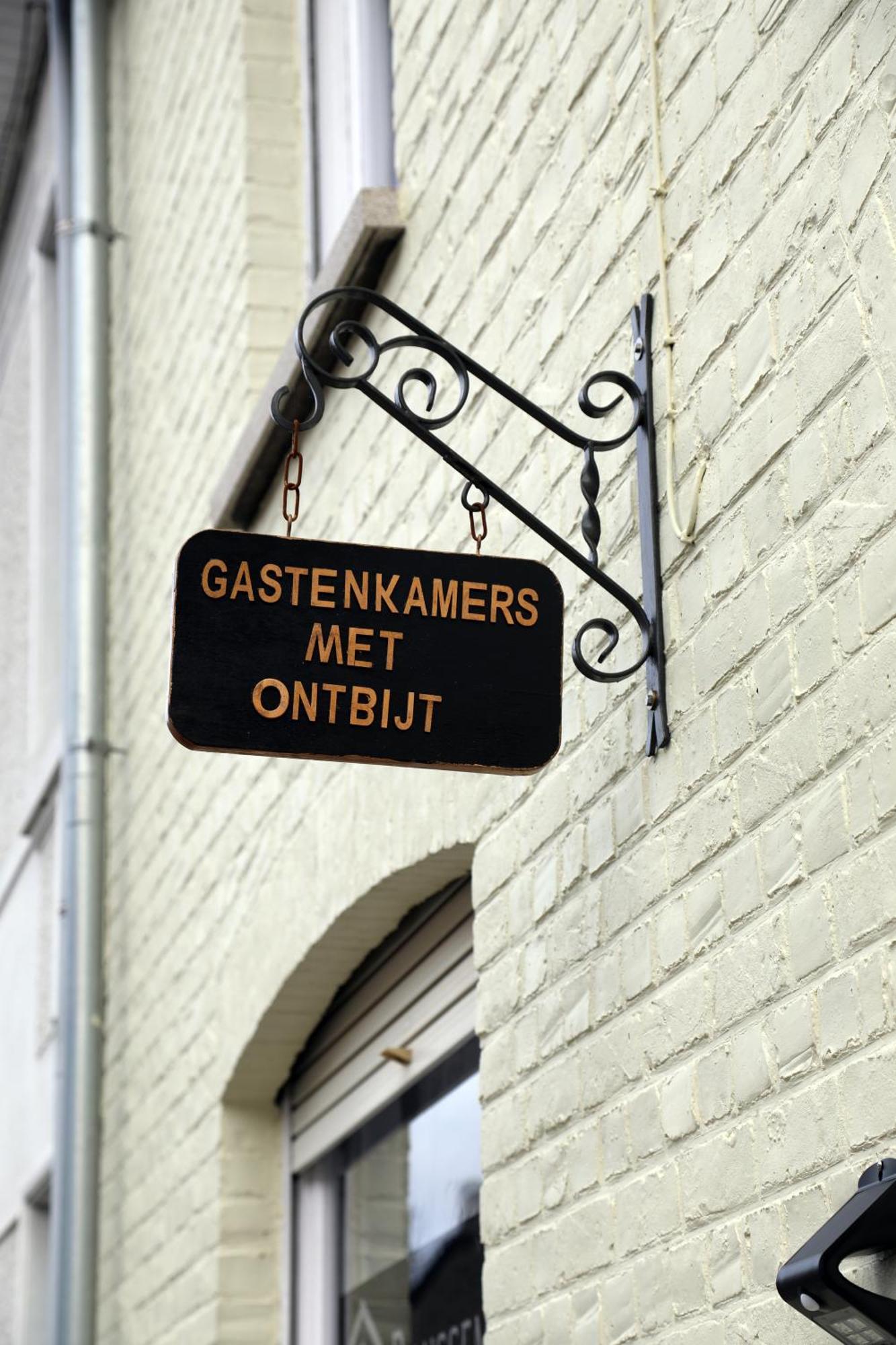 Gastenkamers Boussemaere 이흐테젬 외부 사진